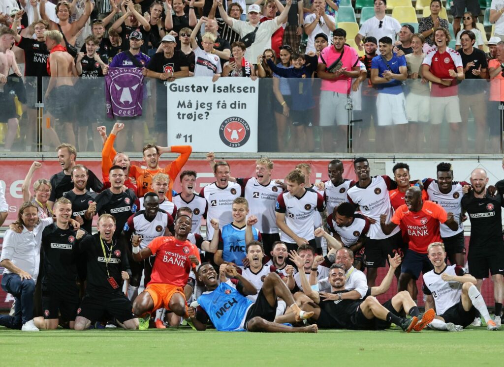 Qualifikation zur Champions League: Der FC Midtjylland feiert das Weiterkommen.