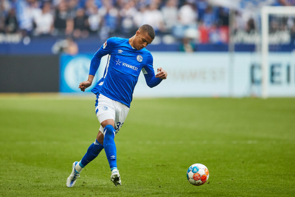 Malick Thiaw könnte Schalke 04 noch verlassen.