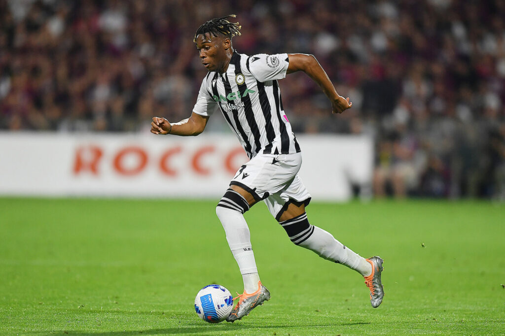 Destiny Udogie in einem Spiel für Udinese Calcio