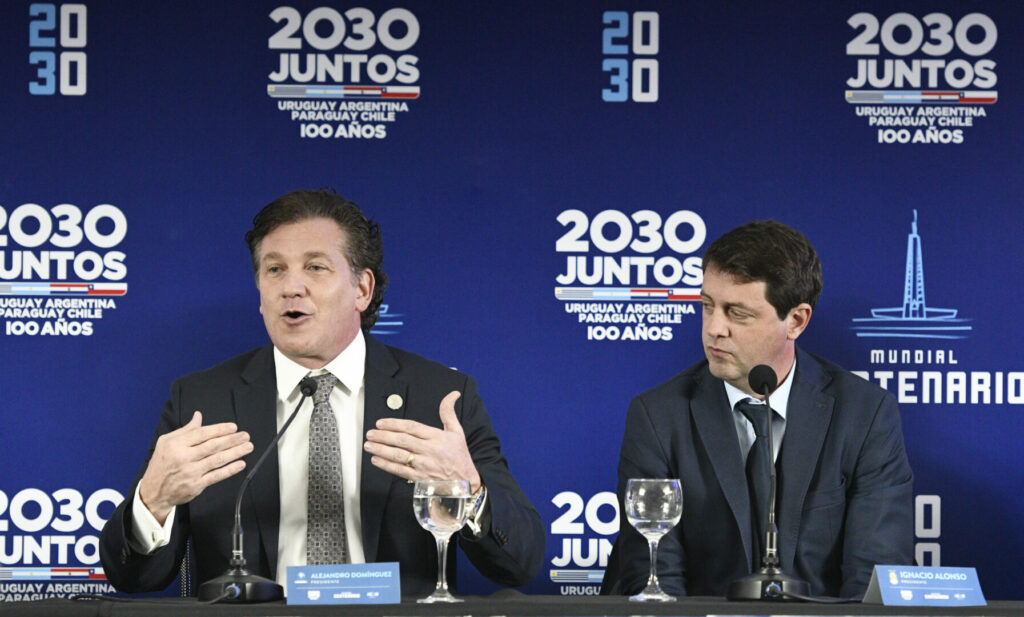 Ein südamerikanisches Quartett will die WM 2030 austragen.