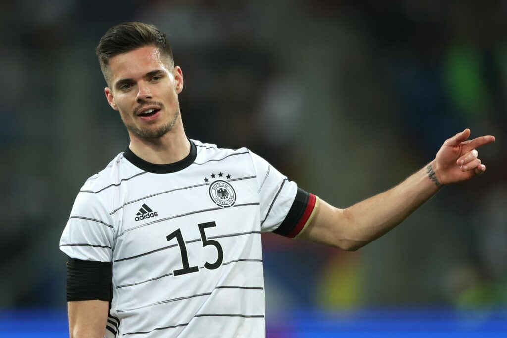 Gladbach: Julian Weigl ist ein großes Thema.