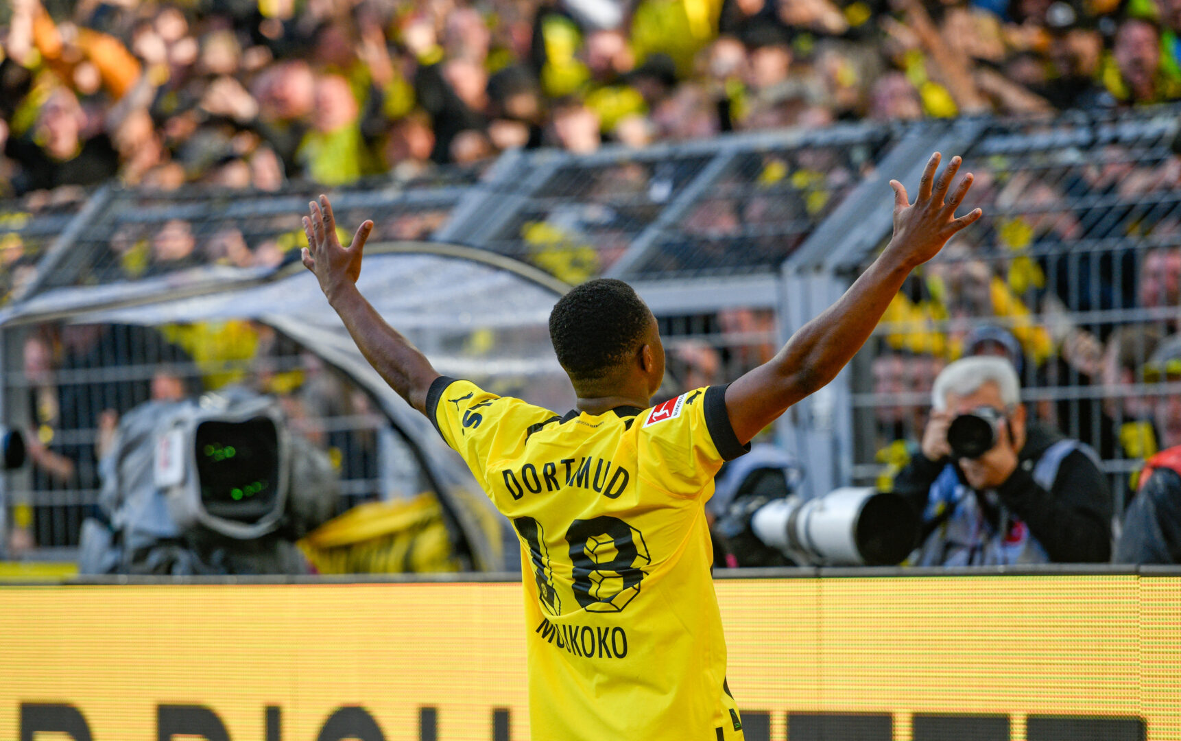 Neuer Vertrag: Das sind die Forderungen von Youssoufa Moukoko