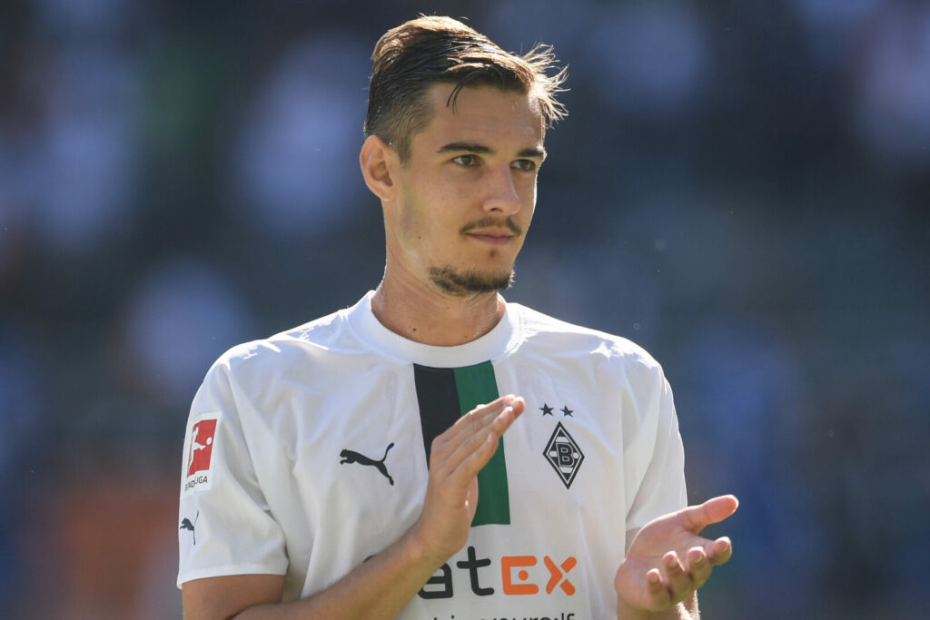 Florian Neuhaus wird nicht bei der WM antreten.
