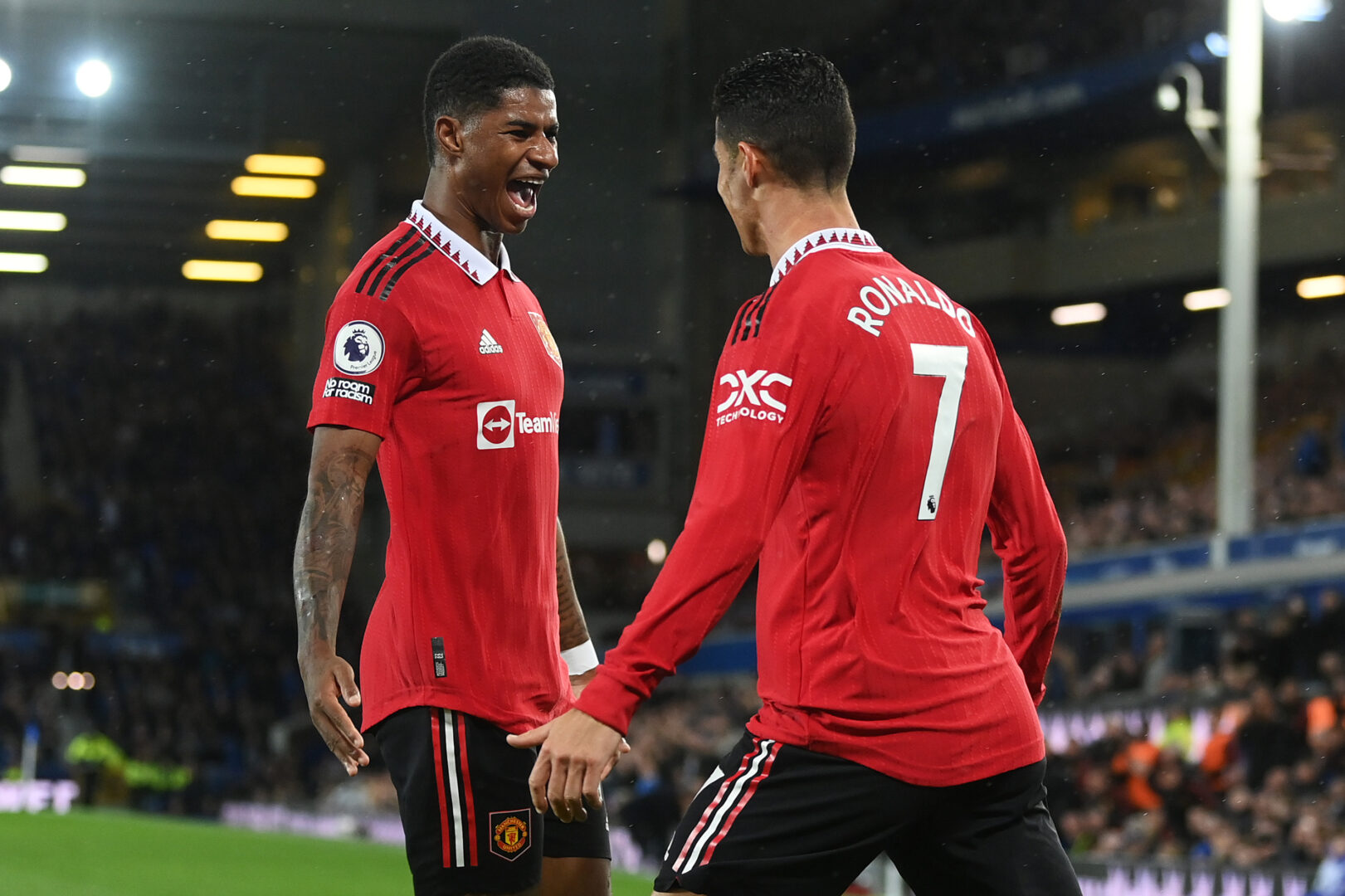 2:1 – Ronaldo und Manchester United drehen Spiel bei Everton