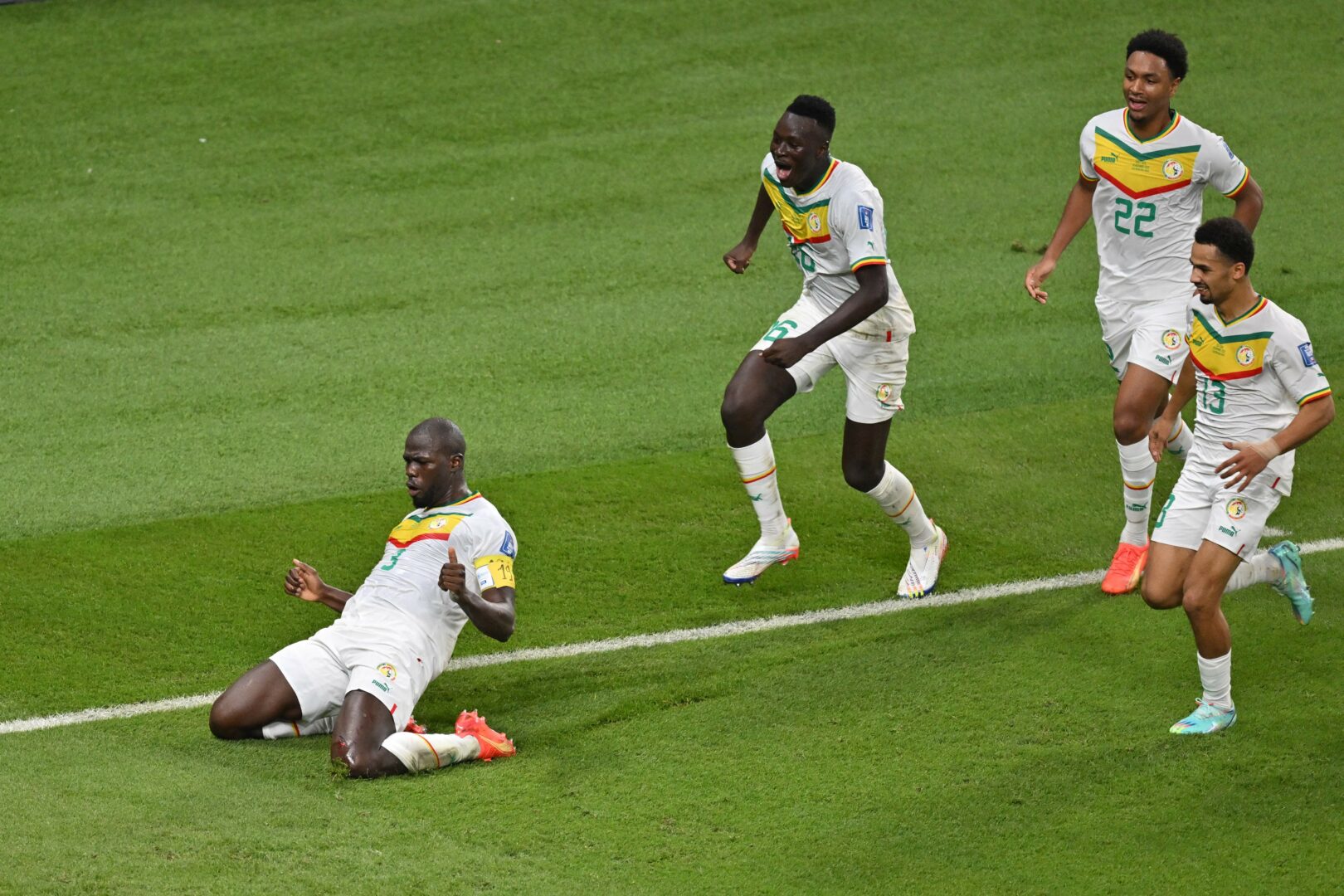 Standardfestival! Senegal gewinnt gegen Ecuador und steht im Achtelfinale!