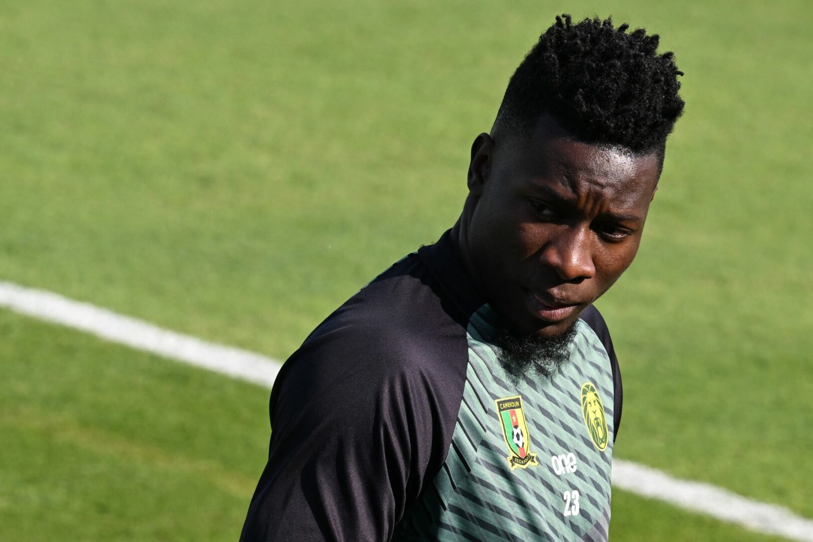 WM 2022 | Vorwürfe gegen Nationaltrainer Song – Onana reist von WM ab