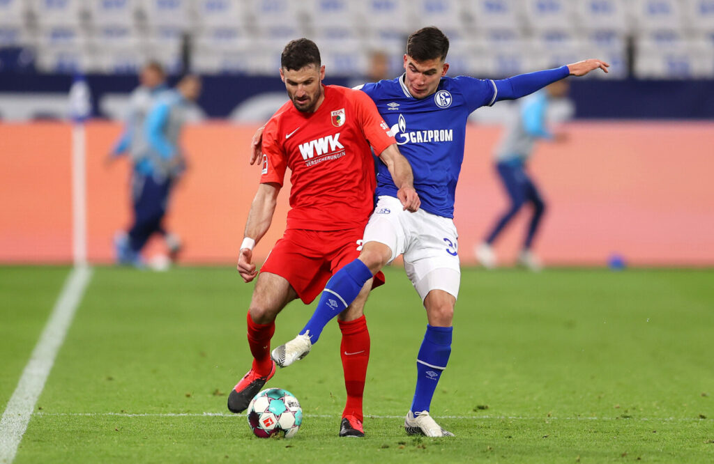 Schalke 04 denkt über den Transfer von Daniel Caligiuri nach.