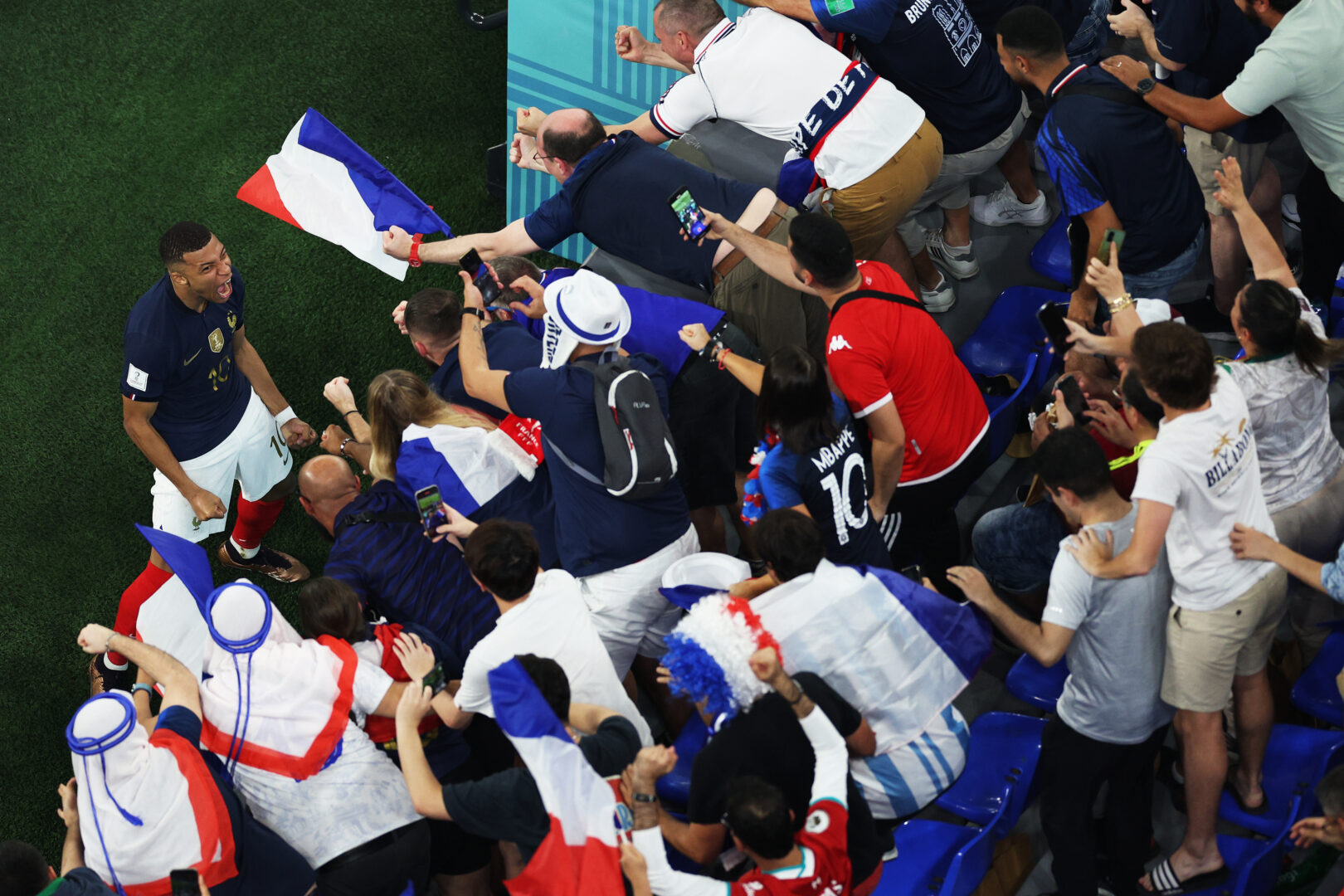 WM 2022 | Mbappé bricht den Bann – und den Weltmeisterfluch: Frankreich mit Sieg gegen Dänemark im Achtelfinale