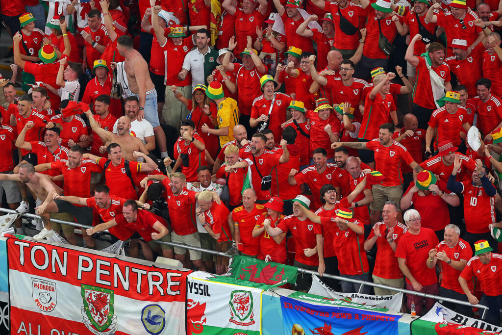 Die FIFA suchte nach Vorfällen im Wales-Spiel das Gespräch mit Katar.