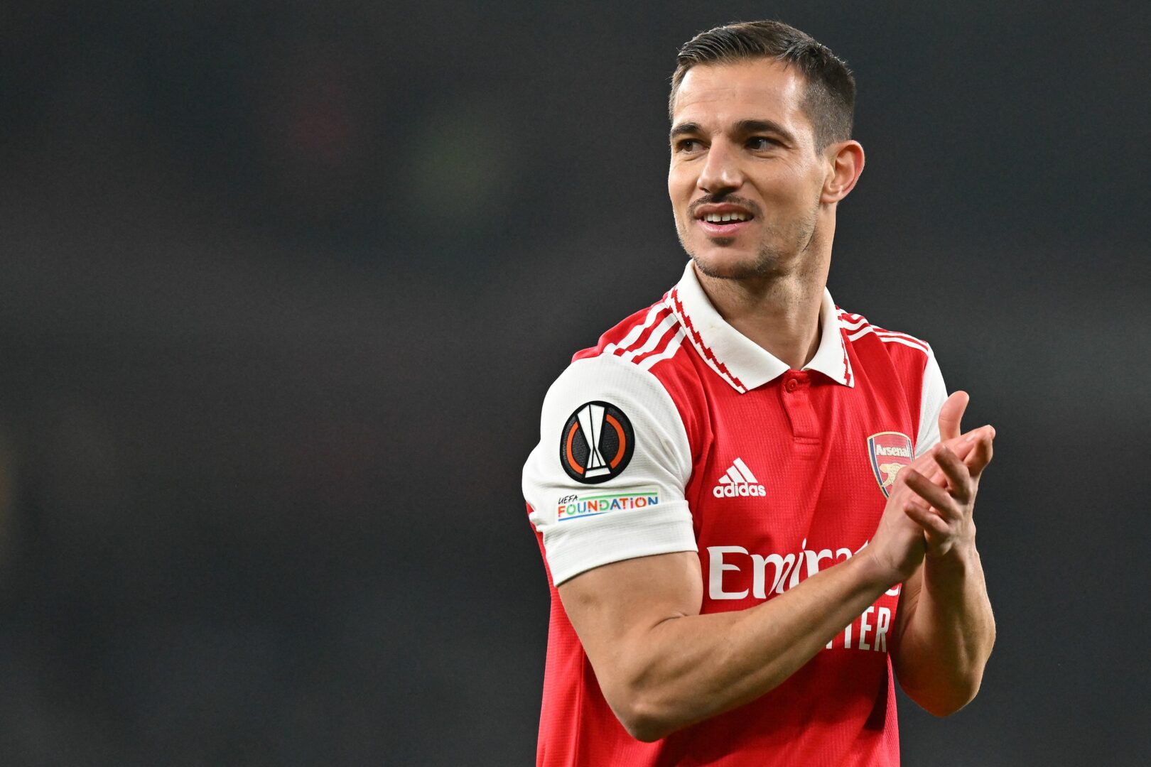 Arsenal-Verteidiger Cedric Soares bei Fulham auf der Liste