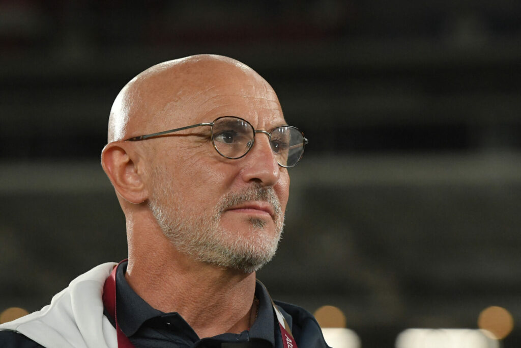 Spaniens Kader für die Nationalmannschaft steht. Luis De La Fuente beruft Barca-Youngsters