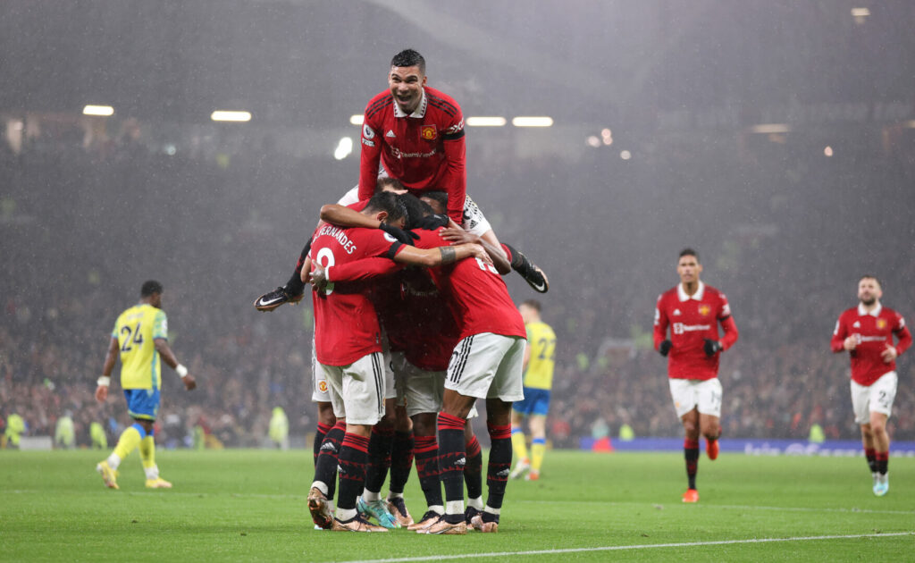 Manchester United bezwang Nottingham Forest souverän.
