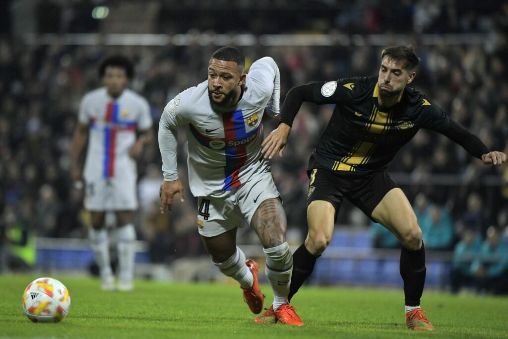 Memphis Depay verlässt den FC Barcelona wohl in Richtung Atlético.