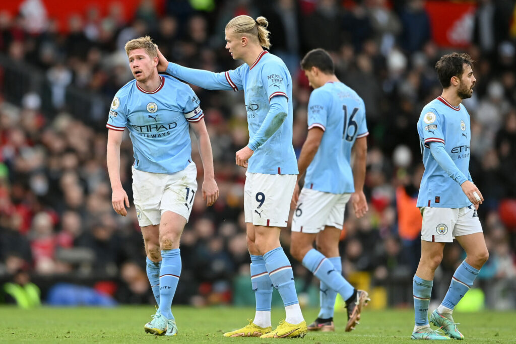 Enttäuschte Gesichter bei ManCity nach der 1:2-Pleite gegen ManUtd in der Premier League.