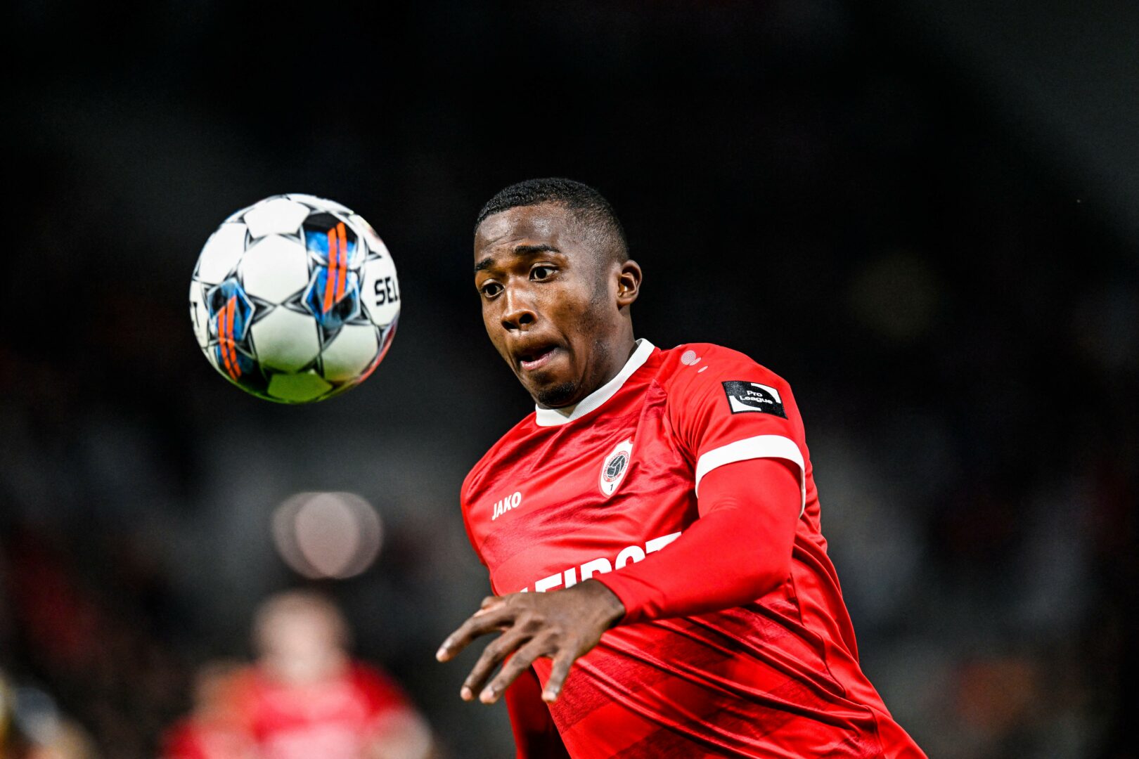 Eintracht Frankfurt: Abwehr-Ass Willian Pacho wechselt im Sommer an den Main