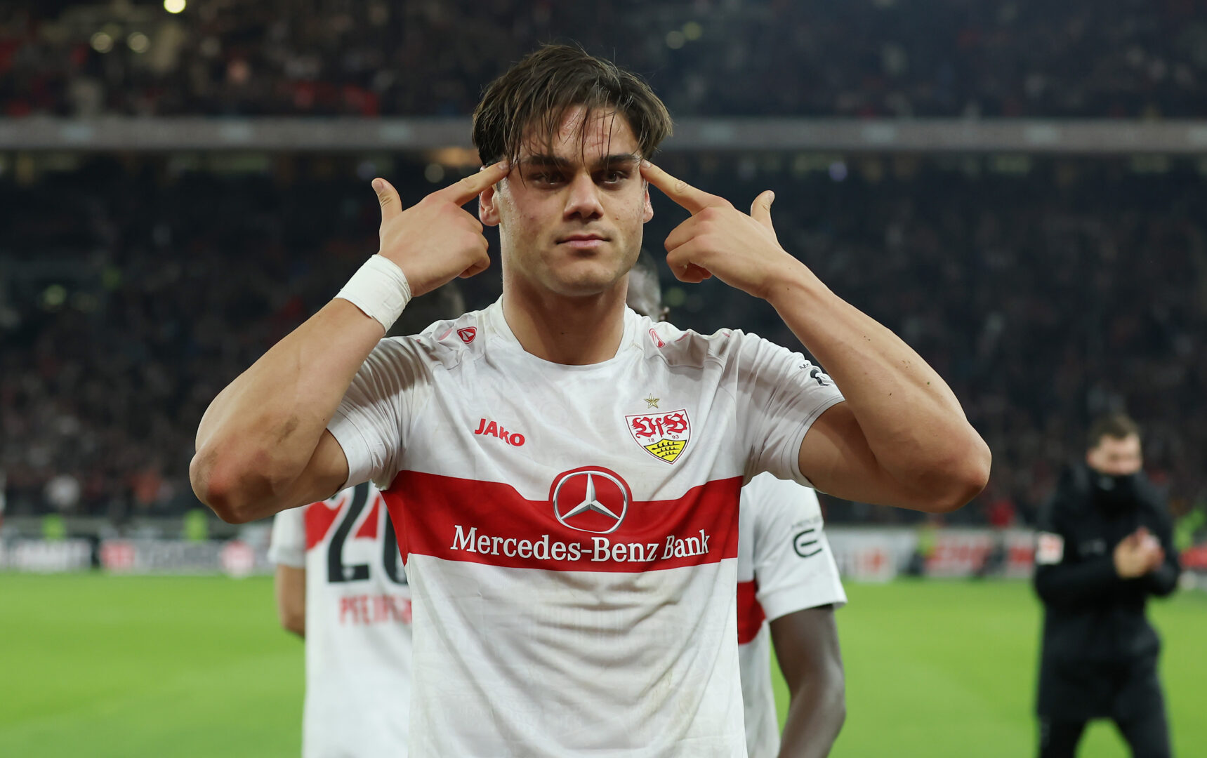 Verliert der VfB Stuttgart Mavropanos noch im Winter?