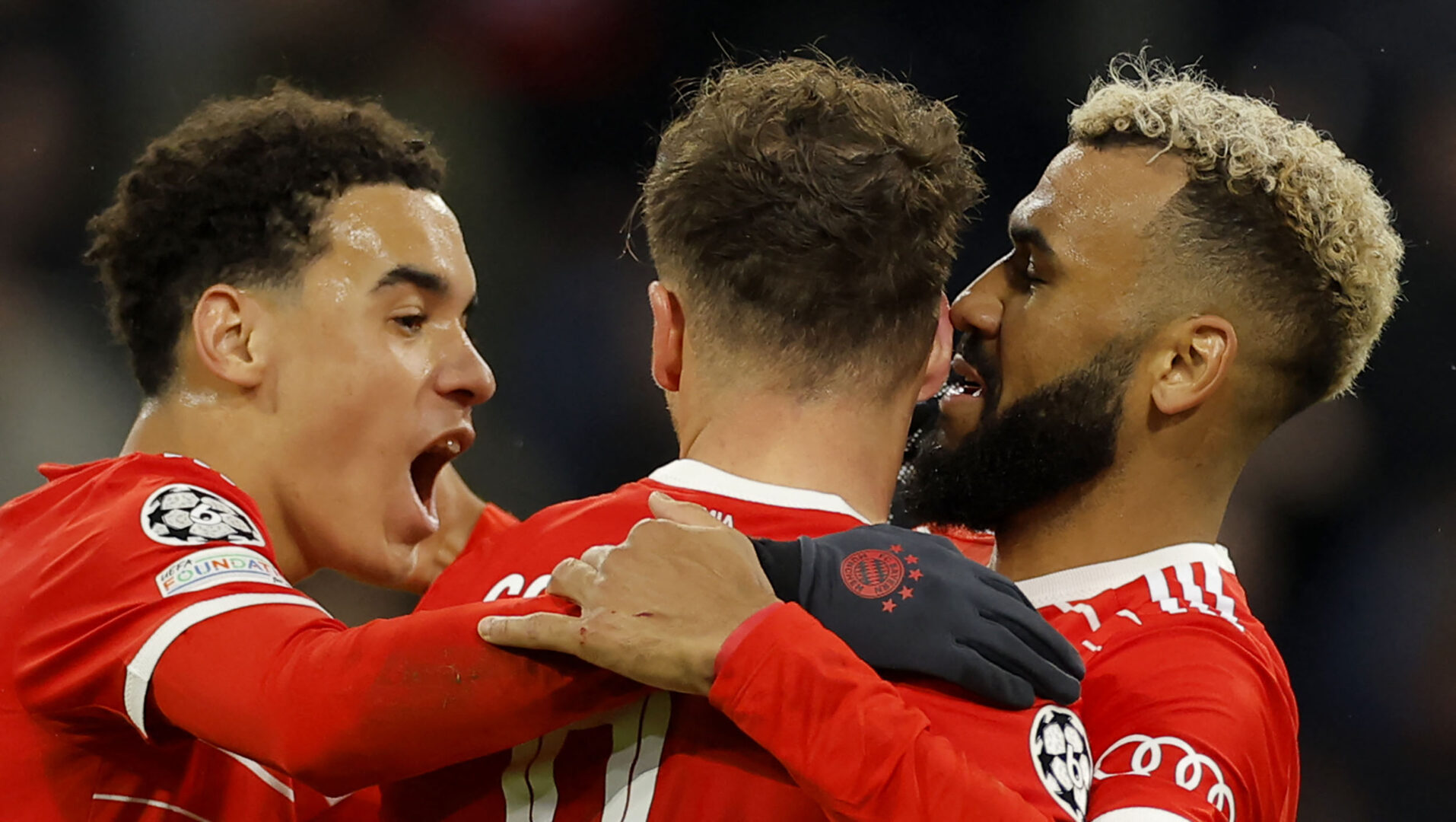 Champions League | Vor der Pause wackelig, danach konsequent: FC Bayern steht im Viertelfinale