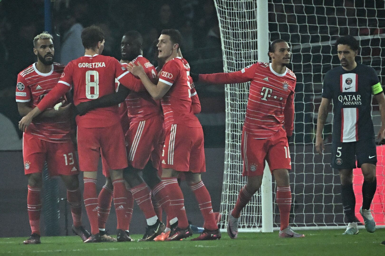 Champions League | Bayern fokussiert, PSG selbstbewusst – und Dortmund wieder mit Kobel? Ausblick auf die Rückspiele!