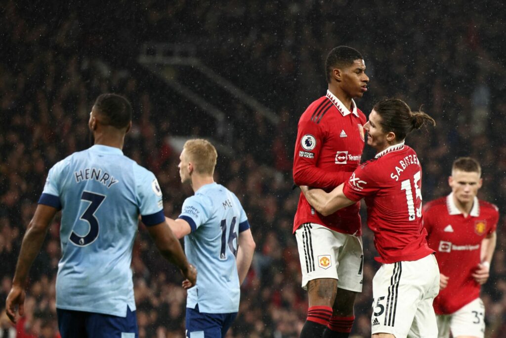Matchwinner Marcus Rashford jubelt für Manchester United gegen Brentford