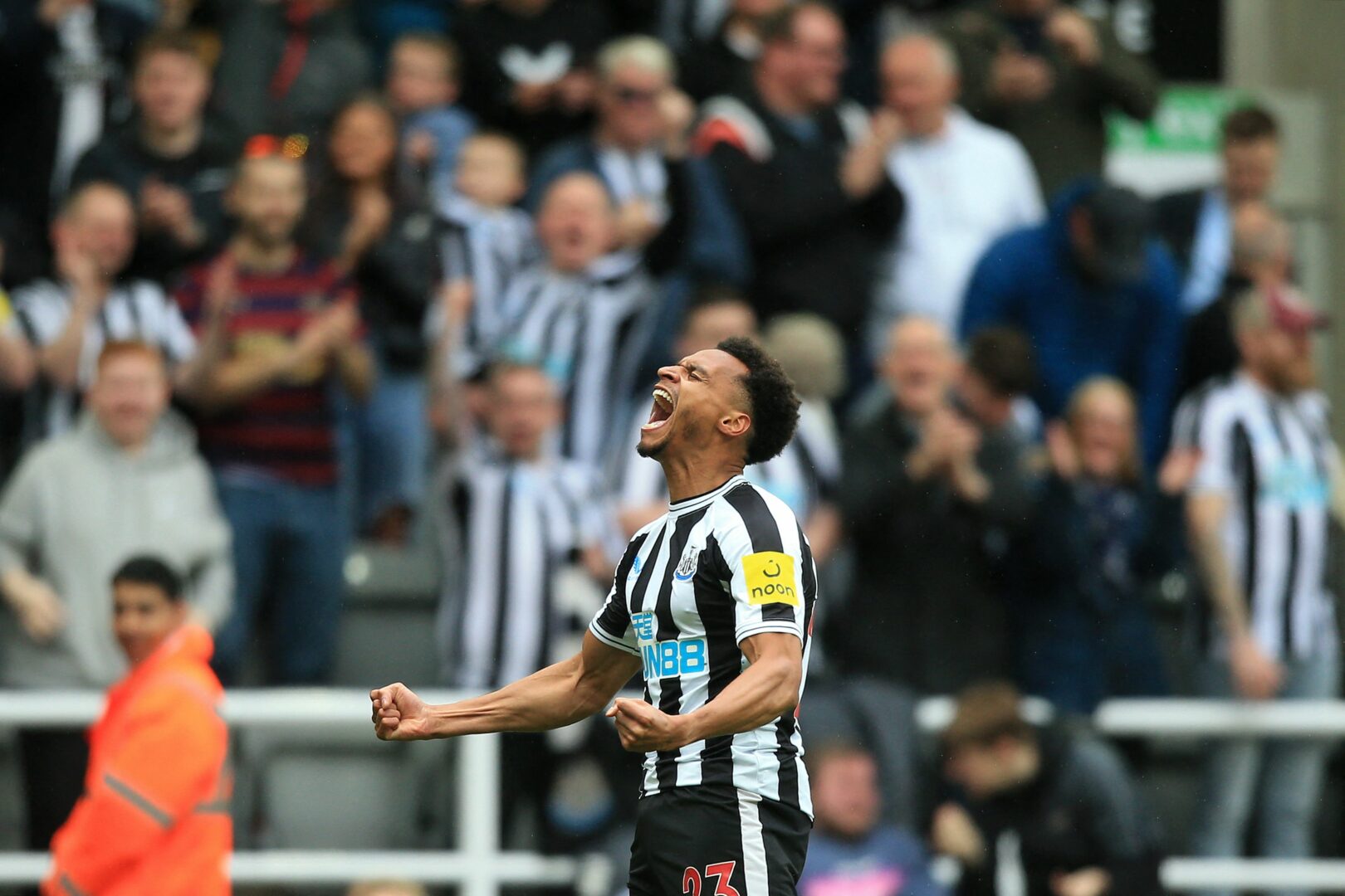 Jacob Murphy im Trikot von Newcastle United