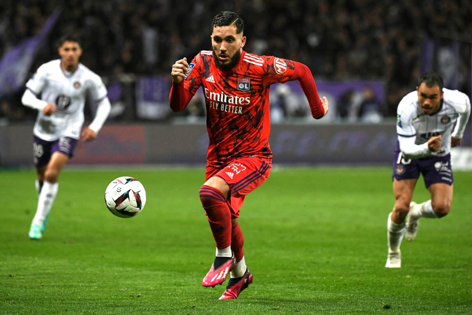 Rayan Cherki hat seinen Vertrag bei Olympique Lyon verlängert.