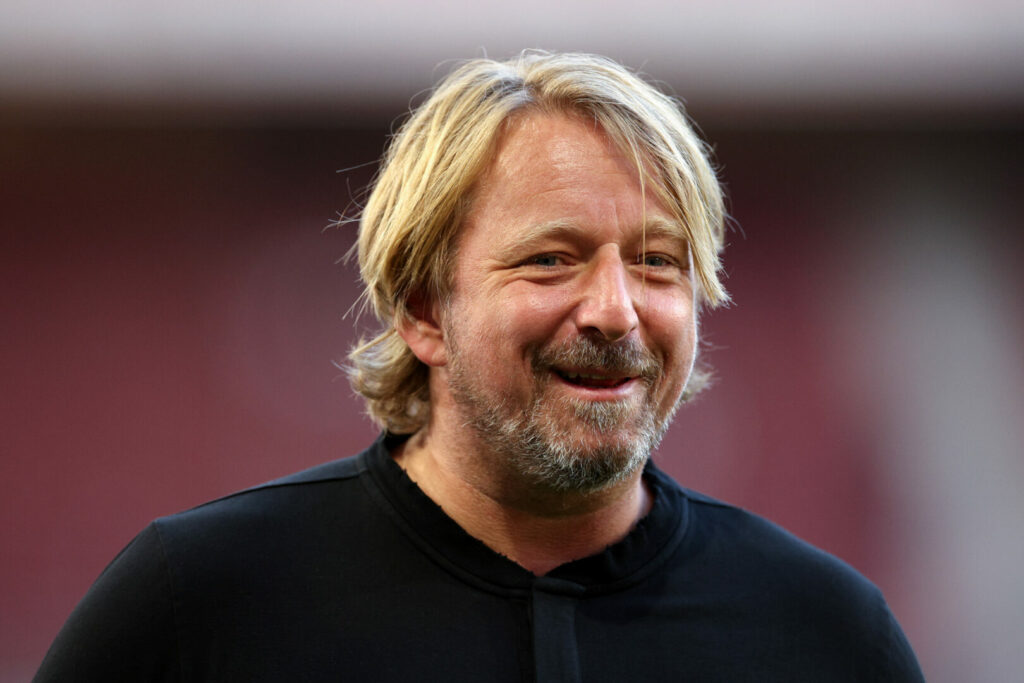 Mislintat steigt bei Ajax ein.