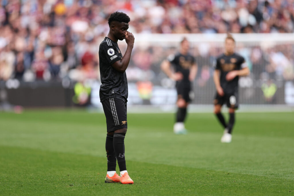 Die Spieler des FC Arsenal wirken nach dem 2:2 gegen West Ham in der Premier League enttäuscht.