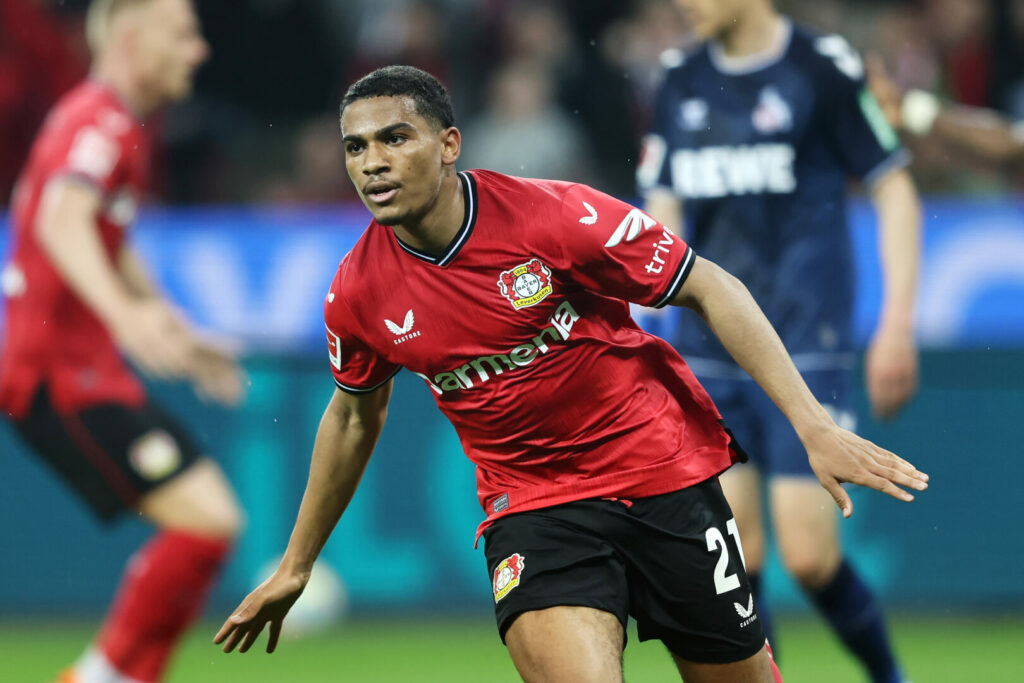 Amine Adli bejubelt einen Treffer.