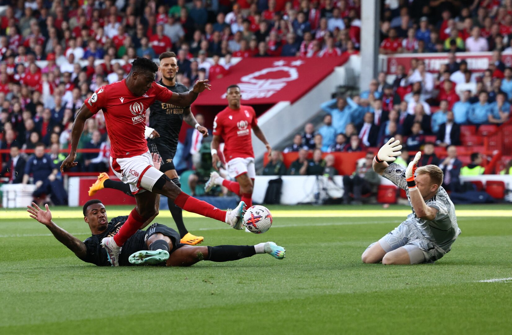 FC Arsenal: Gunners verlieren und schenken City die Meisterschaft