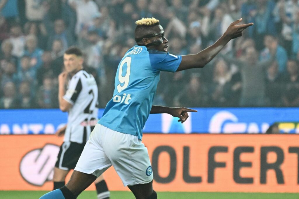 Der Treffer von Victor Osimhen sichert Neapel den Scudetto.