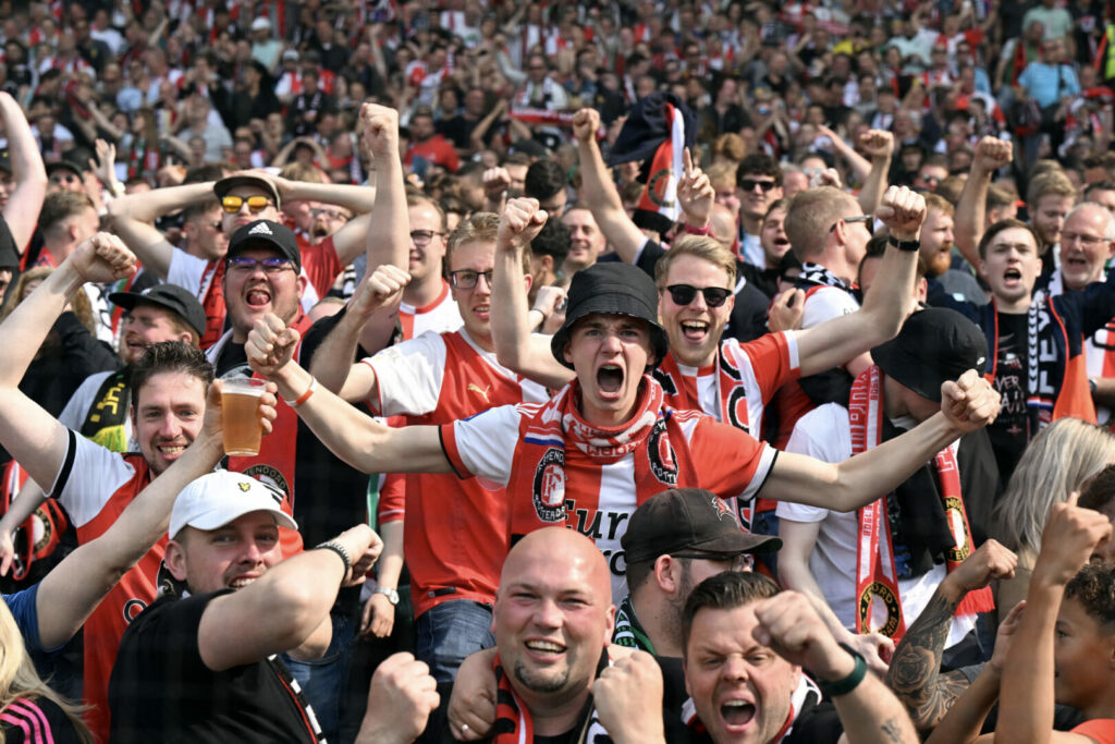Feyenoord krönt sich zum niederländischen Meister