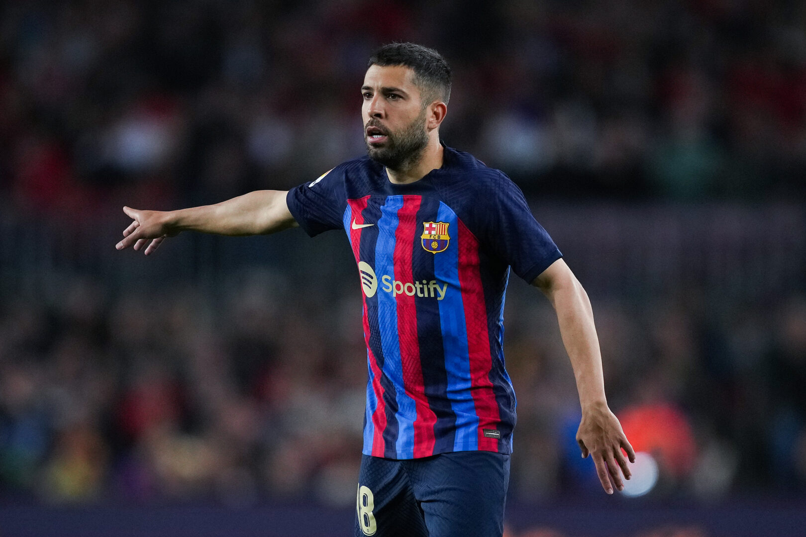 Barca | Alba vor Wechsel nach Italien?