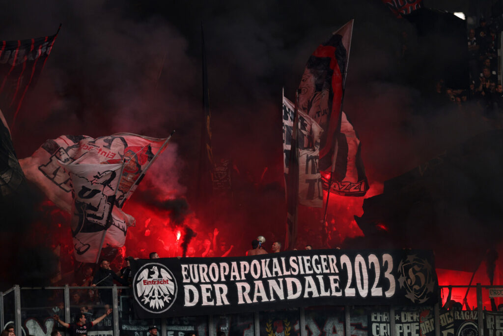 Frankfurt auf Schalke