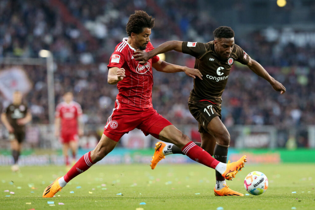 Der FC St. Pauli und Fortuna Düsseldorf trennten sich im Verfolgerduell torlos.