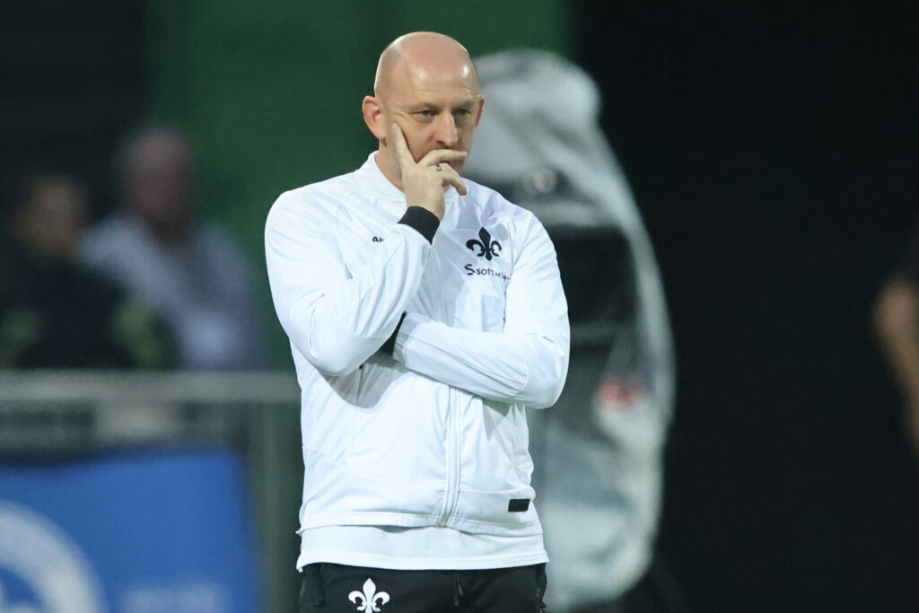 Torsten Lieberknecht möchte mit Darmstadt in die Bundesliga aufsteigem.