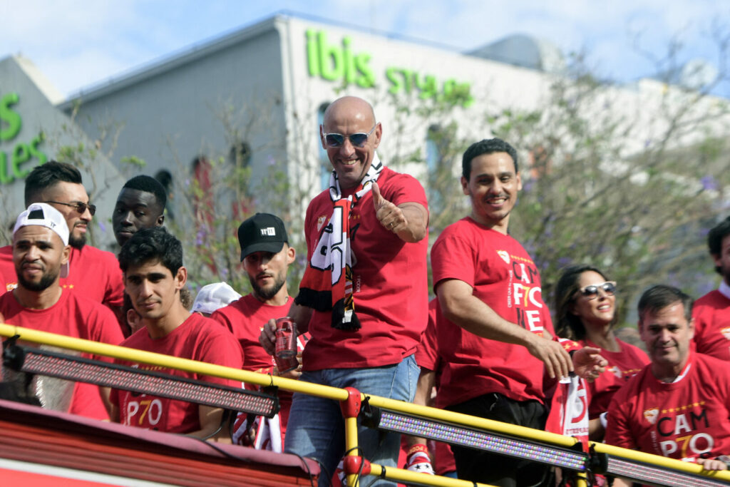 Monchi bei der Siegesfeier.