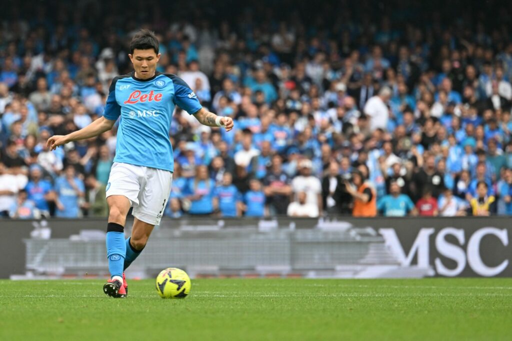 Min-jae Kim steht auf dem Zettel von Manchester United.