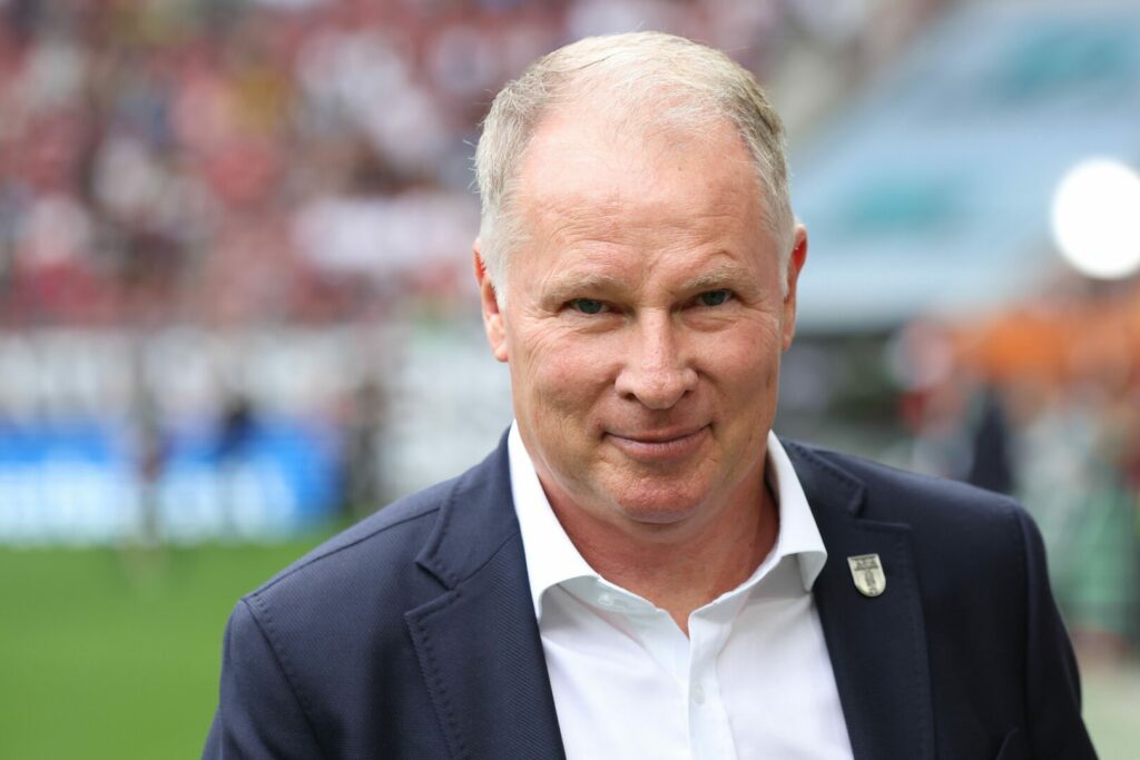 FC Augsburg: Stefan Reuter wird in Zukunft von Marinko Jurendic unterstützt.