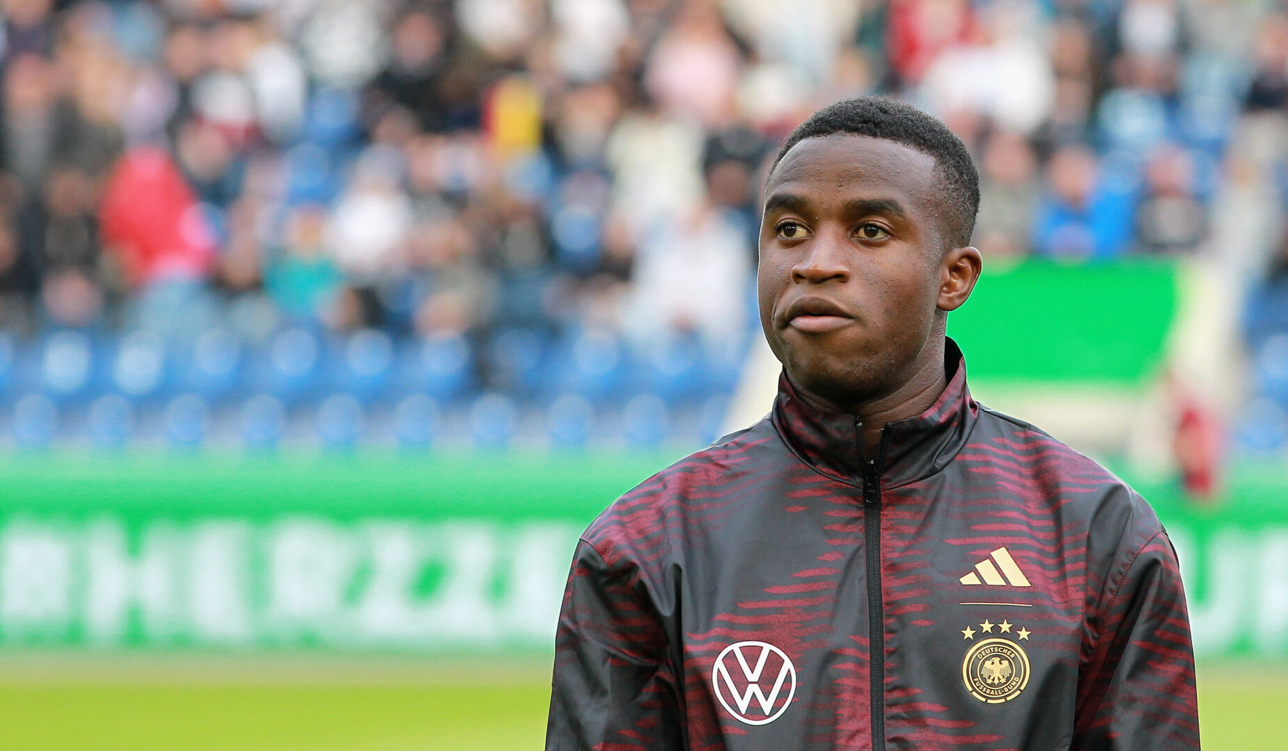 Moukoko: „Wenn wir verlieren, sind wir die Schwarzen“