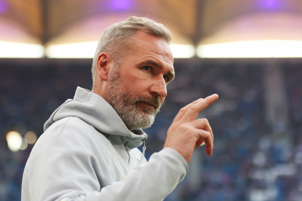 Tim Walter wehrt sich gegen die Kritik.