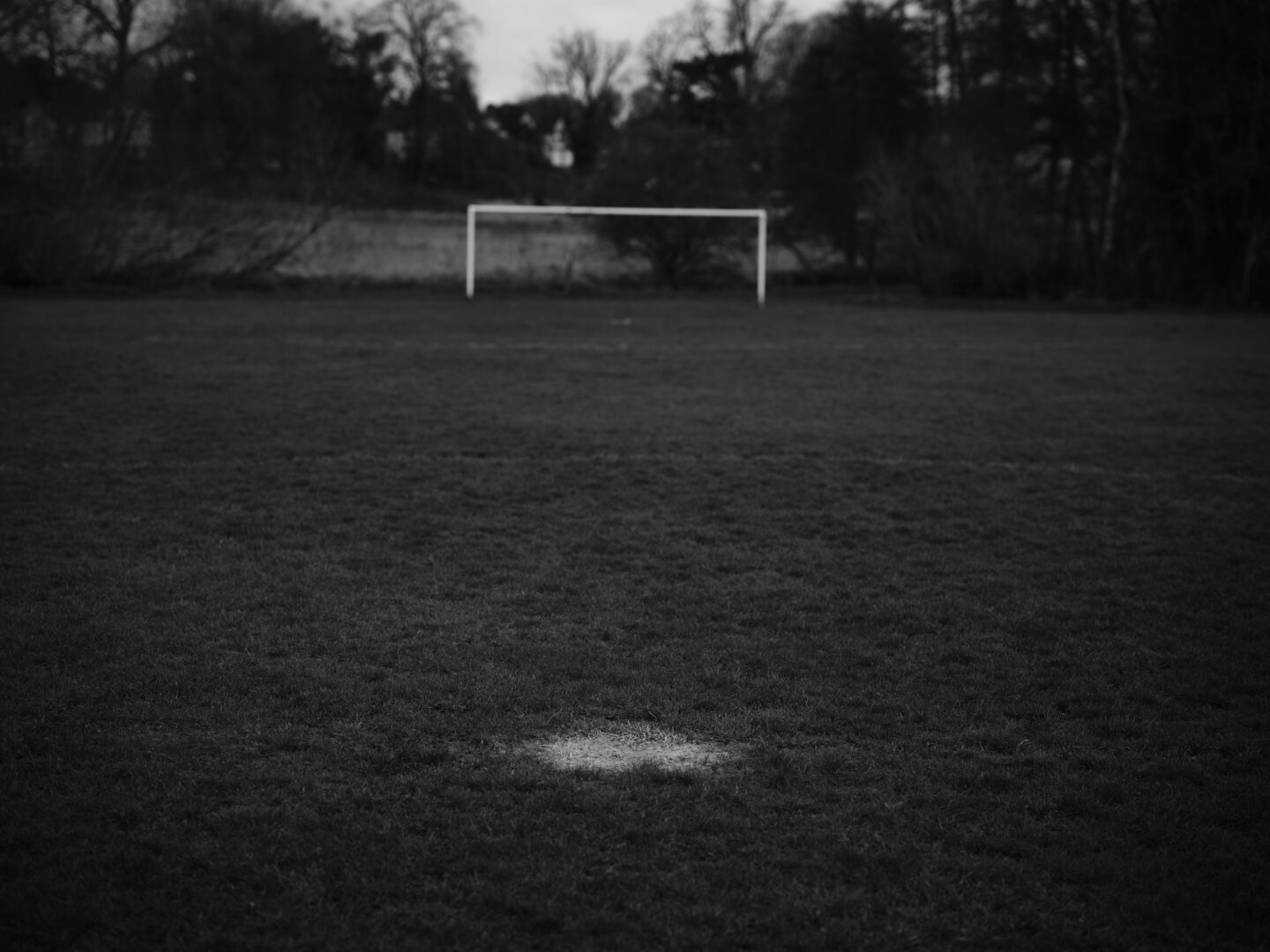 DFB, DFL und Klubs beschließen eine Schweigeminute für den getöteten Jugendspieler