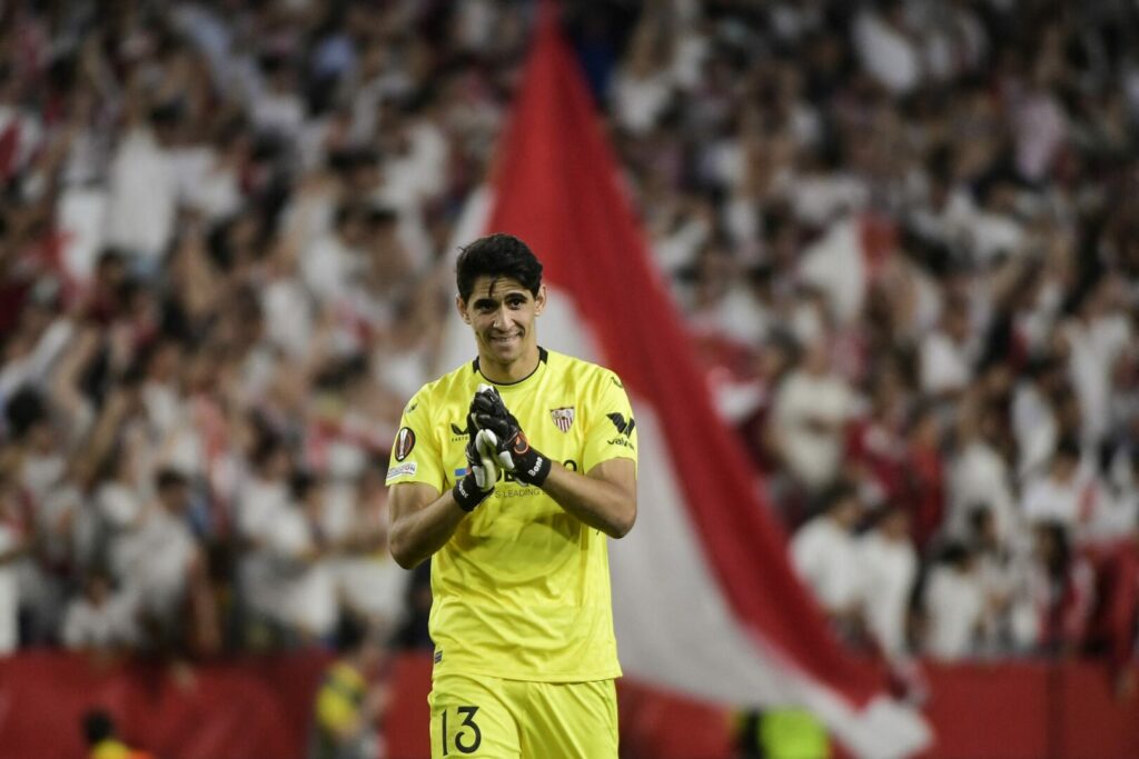 Bono vom FC Sevilla könnte zum FC Bayern wechseln.