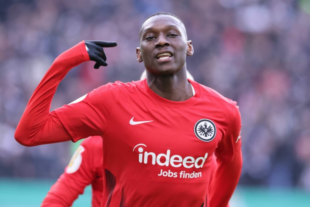 Randal Kolo Muani scheint ein Kandidat bei Manchester United zu sein.