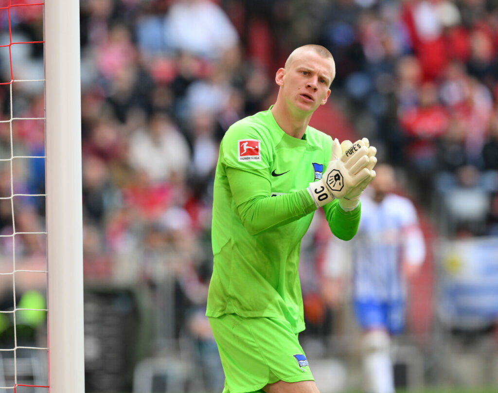 Oliver Christensen im Fokus der Serie A.