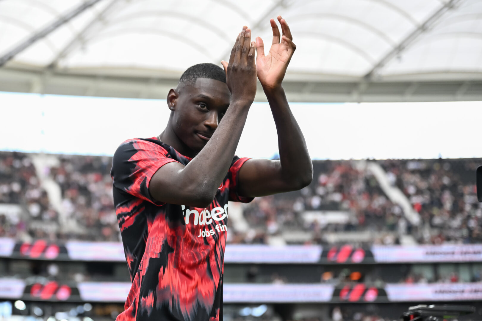 Kolo Muani PSG Wechsel