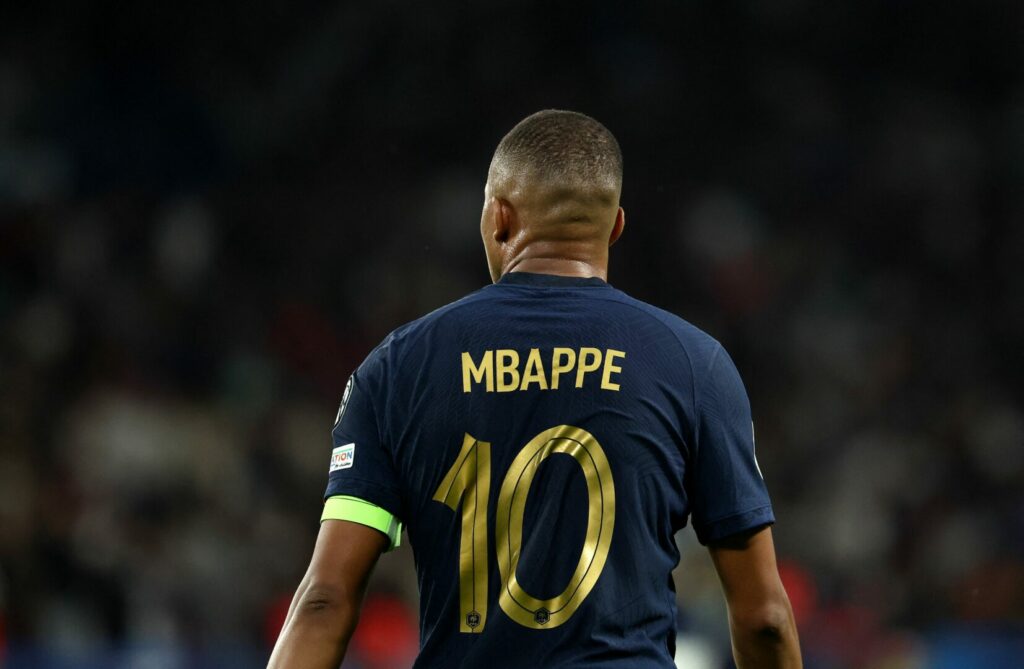 PSG Mbappe FFP UEFA