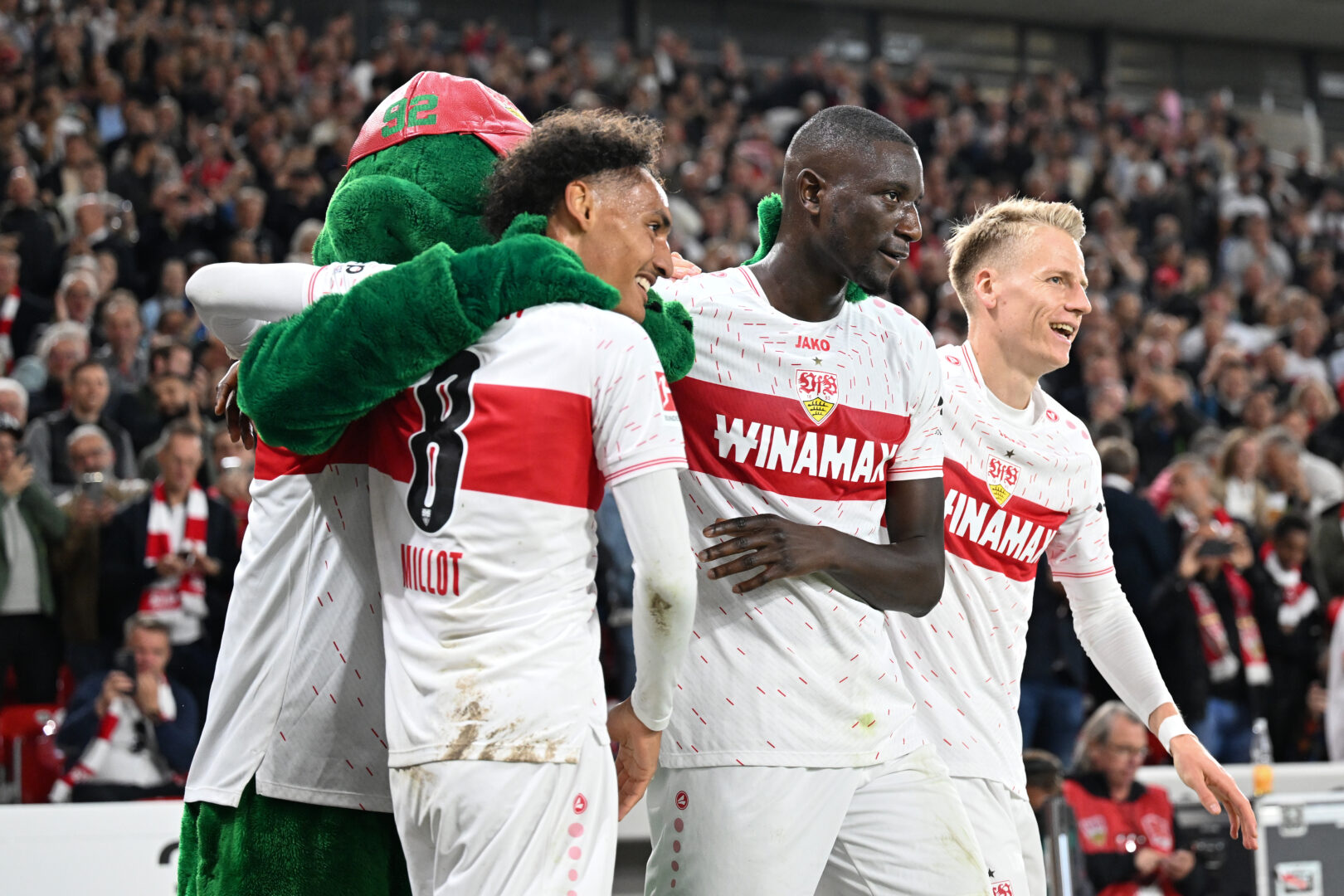 Bundesliga: Der VfB Stuttgart grüßt vorerst von der Tabellenspitze.
