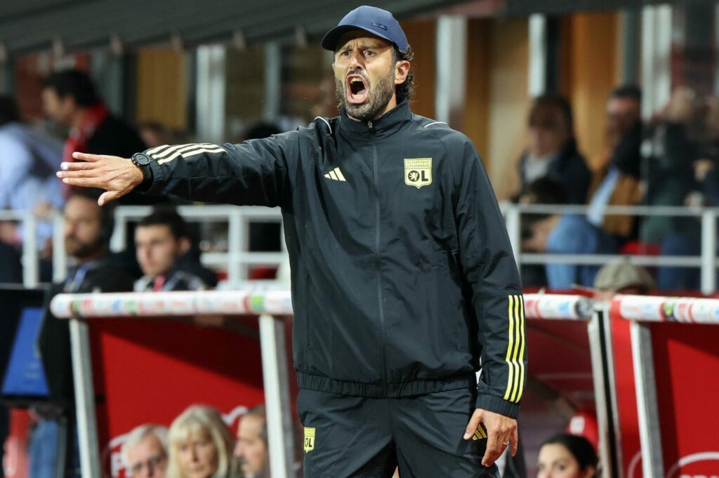 Fabio Grosso, Trainer von Olympique Lyon