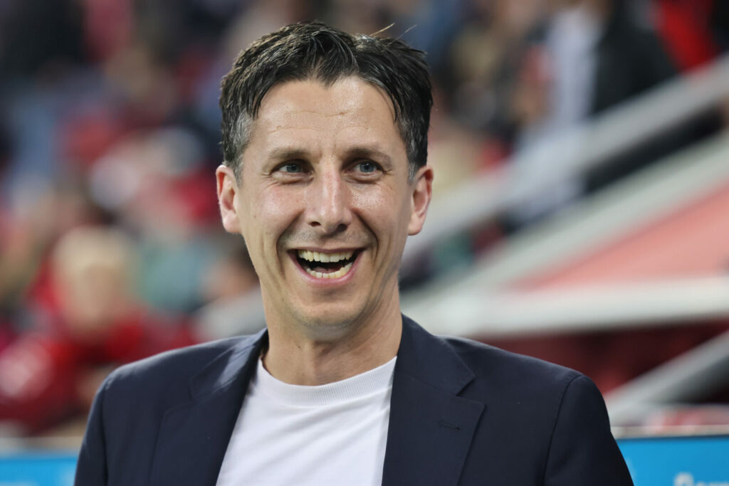 Der FC Köln hat sich kurz vor dem Beginn der Rückrunde mit Joël Schmied verstärkt. Soeben machten die Geißböcke den Transfer des Schweizer Innenverteidigers offiziell.