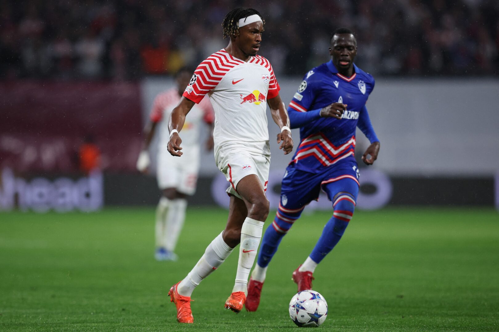 Simons trifft! RB Leipzig feiert Sieg gegen Crvena Zvezda